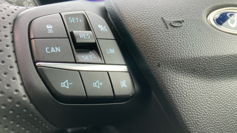 Ford Puma 1.0 EcoBoost Hybrid mHEV Vivid Ruby Edition 5dr Petrol Hatchback